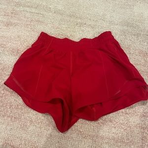 lululemon size 2 4”